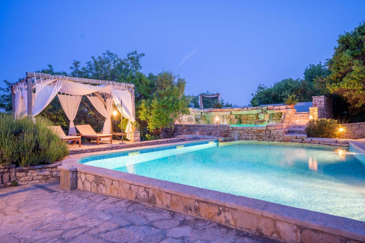 Nono Ban Hotel & Villa Gornji Humac Exterior foto